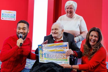 Alexender Hardingham won £733,648 with People’s Postcode Lottery. He learned of his windfall alongside his sister-in-law Margaret as lottery ambassadors Danyl Johnson and Judie McCourt suprised him with the good news.