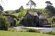 River and Rings tour, New Zealand