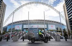 EMBARGOED TO 0001 THURSDAY NOVEMBER 24 EDITORIAL USE ONLY A new e-cargo delivery bike is unveiled by Amazon in London, as the company aims to alleviating city centre traffic congestion and help improve air quality. Issue date: Thursday November 24, 2022. PA Photo.